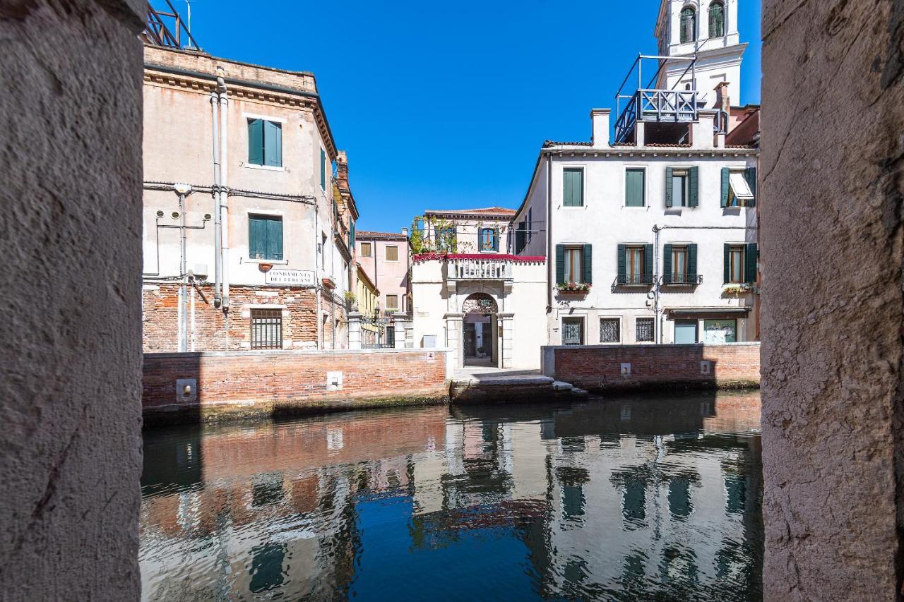 Ln Luxe Apartment Venice Canal View 外观 照片